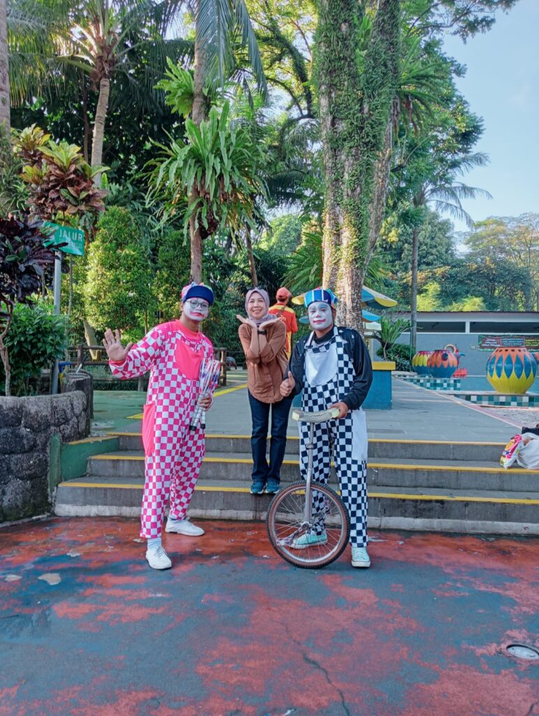 WhatsApp Image 2025-10-06 at 13.33.45 (1)